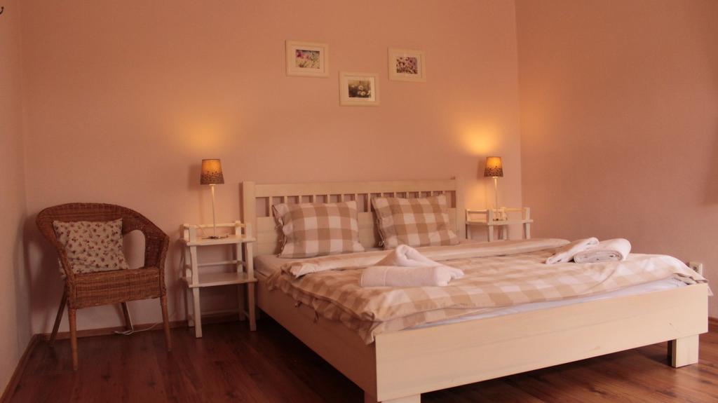 Garni Hotel St Anna Bozi Dar Quarto foto